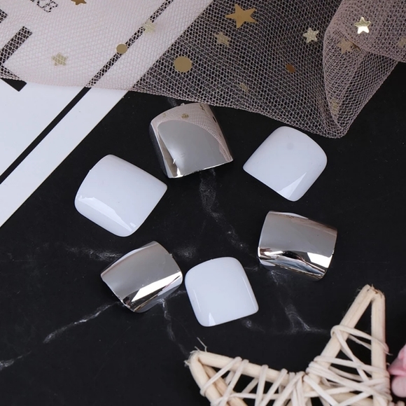 Press On Nails, SNS - Picture 5 of 6